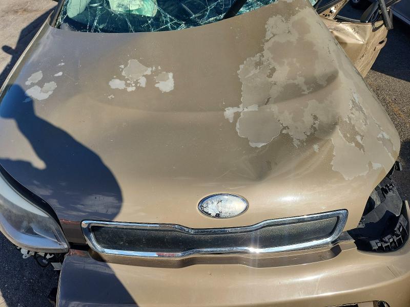 Photo 12 from auction – 2014 KIA SOUL with VIN KNDJN2A23E7029105