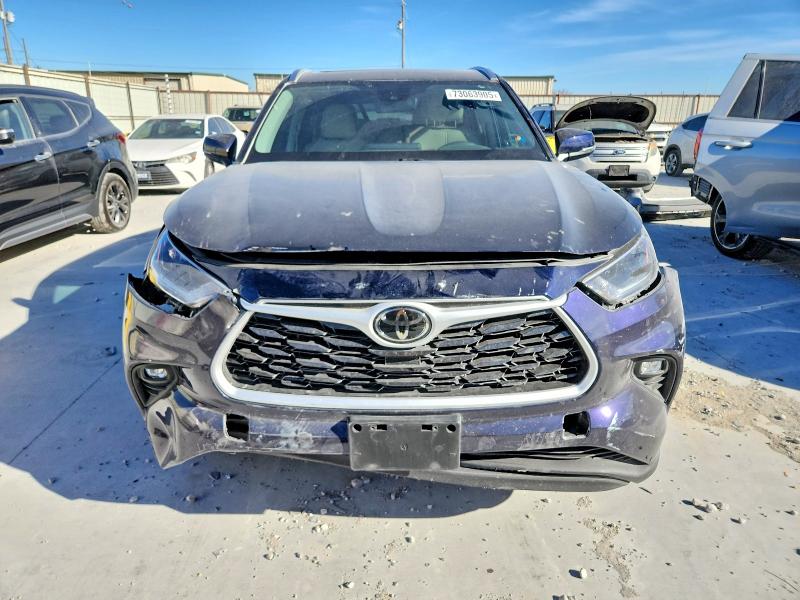 Photo 5 from auction – 2021 TOYOTA HIGHLANDER with VIN 5TDGZRAH9MS088174