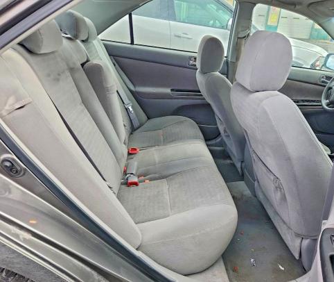 Photo 10 from auction – 2005 TOYOTA CAMRY LE with VIN 4T1BE32K45U515430