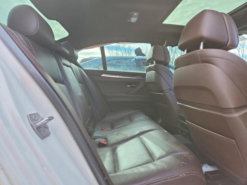 Photo 10 from auction – 2016 BMW 535 with VIN WBA5B3C56GD549467