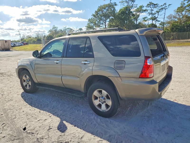 Photo 2 from auction – 2006 TOYOTA 4RUNNER SR with VIN JTEZU14R760068875