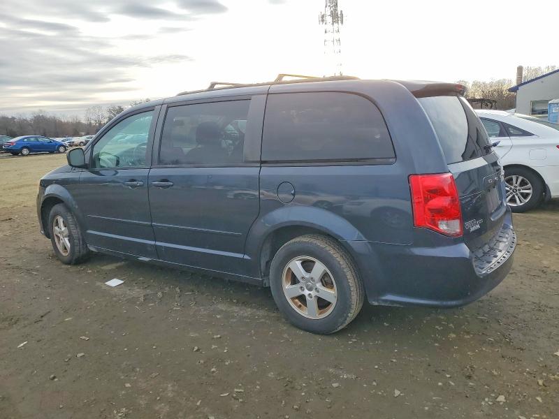 Photo 2 from auction – 2013 DODGE GRAND CARAVAN with VIN 2C4RDGCG4DR592057