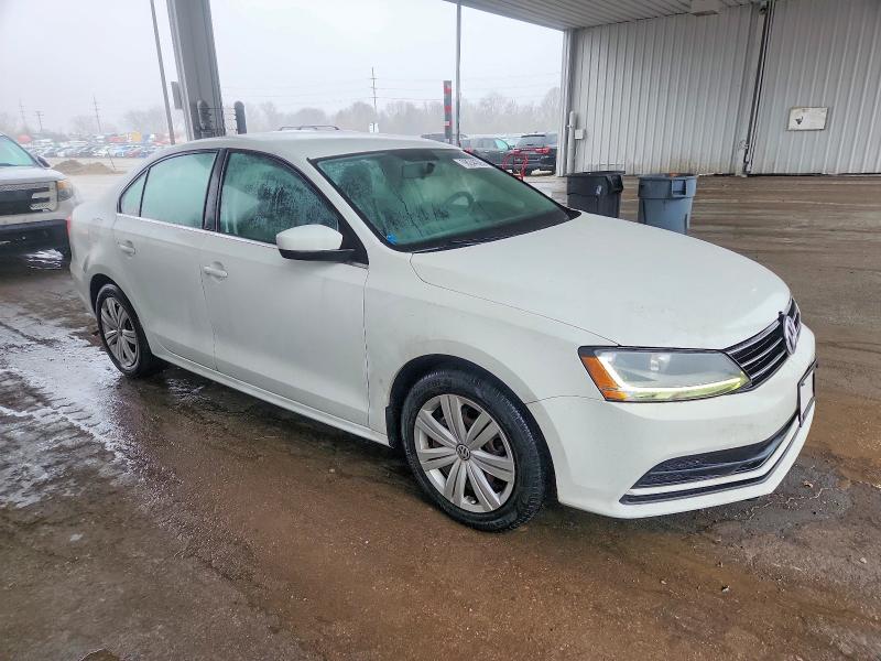 Photo 4 from auction – 2017 VOLKSWAGEN JETTA S with VIN 3VW2B7AJ6HM389963