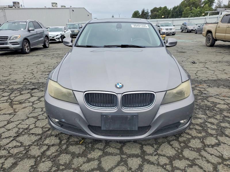Photo 5 from auction – 2011 BMW 328 I SULE with VIN WBAPH5G53BNM83427