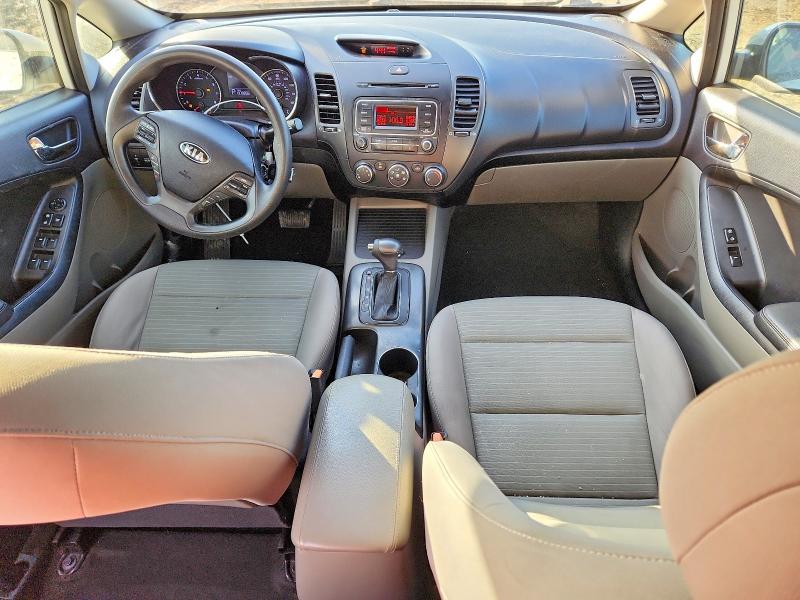 Photo 8 from auction – 2015 KIA FORTE with VIN KNAFX4A6XF5368758