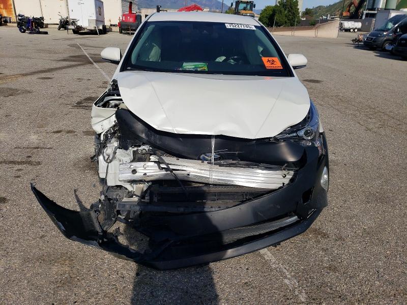Photo 5 from auction – 2016 TOYOTA PRIUS with VIN JTDKARFU2G3011014