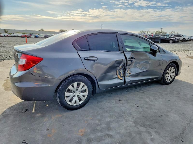 Photo 3 from auction – 2012 HONDA CIVIC LX with VIN 19XFB2F51CE062425