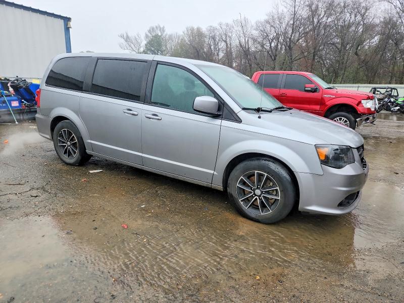 Photo 4 from auction – 2018 DODGE GRAND CARAVAN with VIN 2C4RDGBG6JR215002