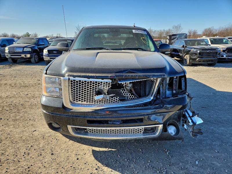 Photo 5 from auction – 2012 GMC DENALI with VIN 3GTP2XE29CG266466