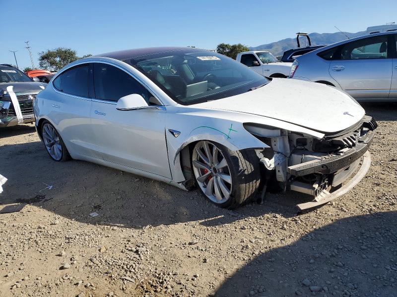 Photo 4 from auction – 2017 TESLA MODEL 3 with VIN 5YJ3E1EA4HF001087