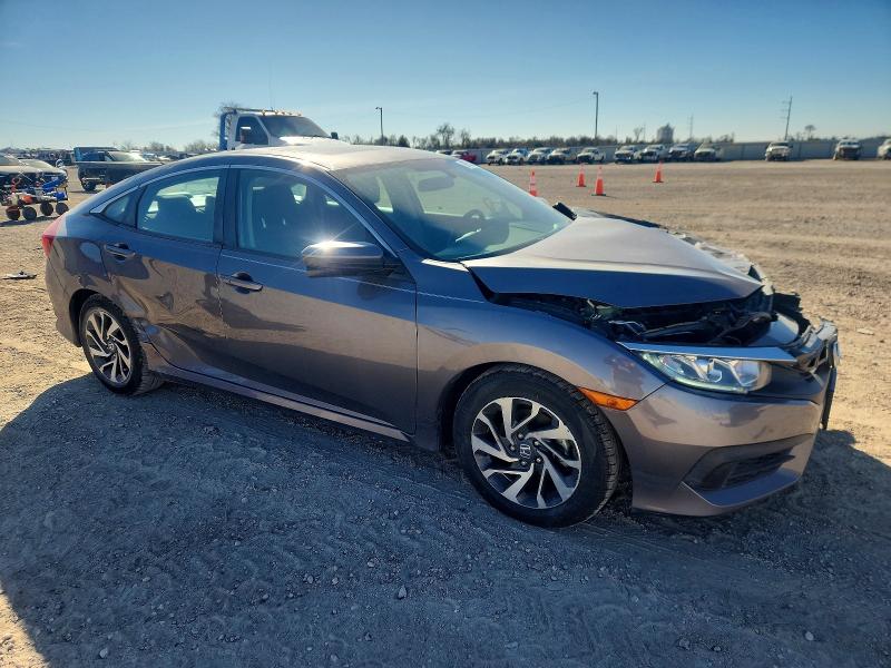 Photo 4 from auction – 2017 HONDA CIVIC EX with VIN 19XFC2F70HE021645