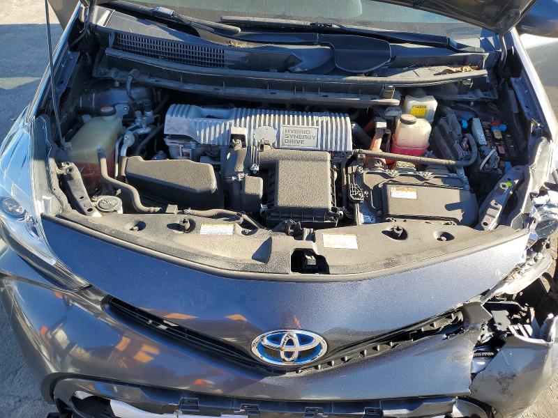 Photo 11 from auction – 2016 TOYOTA PRIUS V with VIN JTDZN3EU8GJ049943