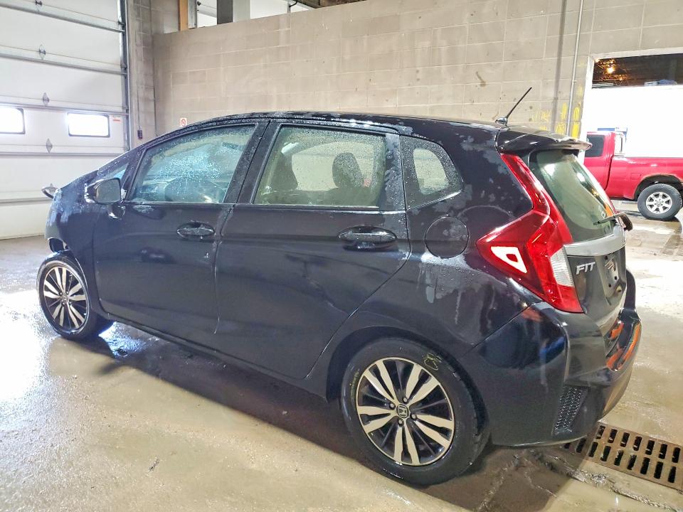 Photo 2 from auction – 2016 HONDA FIT with VIN JHMGK5H72GX043553