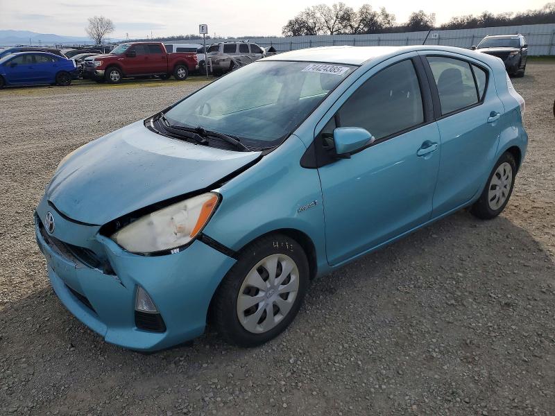 Photo 1 from auction – 2013 TOYOTA PRIUS C with VIN JTDKDTB33D1037744