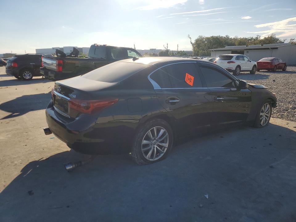 Photo 3 from auction – 2015 INFINITI Q50 BASE with VIN JN1BV7AR3FM418329
