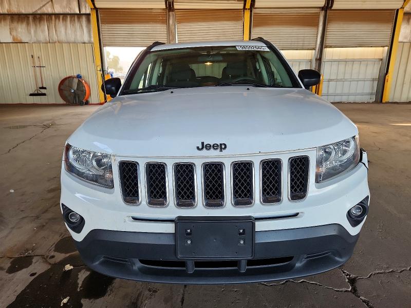 Photo 5 from auction – 2015 JEEP COMPASS with VIN 1C4NJCBA0FD427500