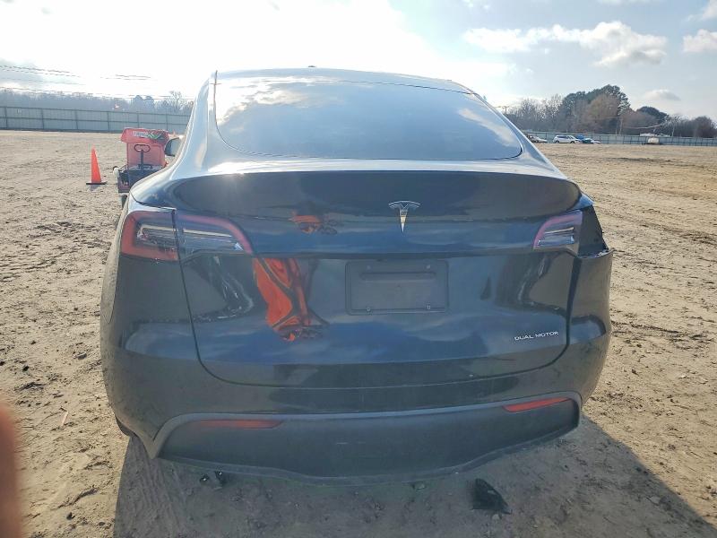 Photo 6 from auction – 2021 TESLA MODEL Y with VIN 5YJYGDEE4MF249676