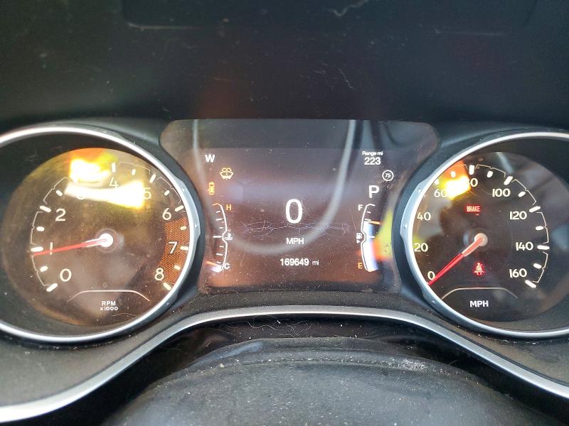 Photo 9 from auction – 2018 JEEP COMPASS LI with VIN 3C4NJDCB8JT264966