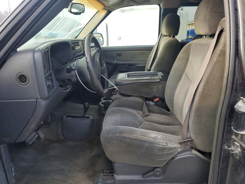 Photo 7 from auction – 2003 CHEVROLET SILVERADO with VIN 2GCEK19V131188962