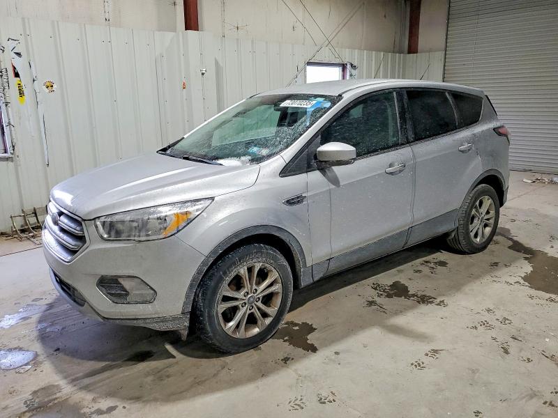 Photo 1 from auction – 2017 FORD ESCAPE SE with VIN 1FMCU0GD7HUE00454