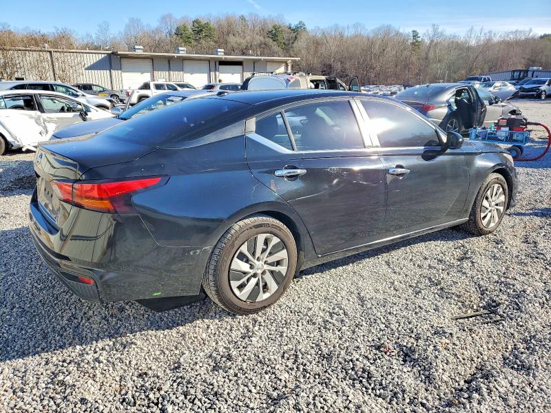 Photo 3 from auction – 2019 NISS ALTIMA with VIN 1N4BL4BV1KC124835