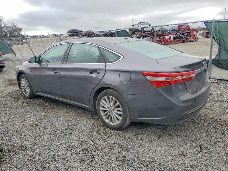 Photo 2 from auction – 2013 TOYOTA AVALON HYB with VIN 4T1BD1EB8DU015398