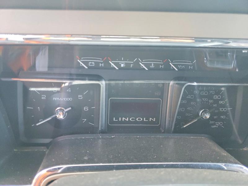 Photo 9 from auction – 2012 LINCOLN NAVIGATOR with VIN 5LMJJ3H5XCEL05461