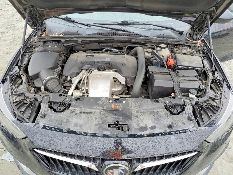 Photo 11 from auction – 2018 BUICK REGAL TOUR with VIN W04GV8SX2J1177342