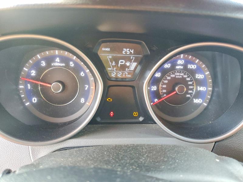 Photo 9 from auction – 2016 HYUNDAI ELANTRA SE with VIN 5NPDH4AE4GH690604