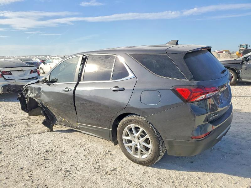 Photo 2 from auction – 2022 CHEVROLET EQUINOX with VIN 2GNAXKEV5N6156248
