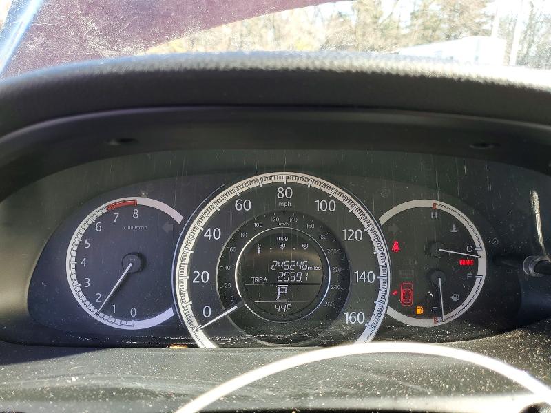 Photo 9 from auction – 2015 HONDA ACCORD with VIN 1HGCR2F36FA035856