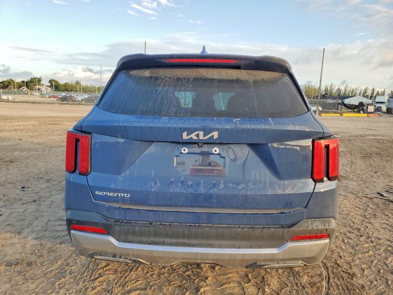 Photo 6 from auction – 2025 KIA SORENTO with VIN 5XYRL4JC6SG352964