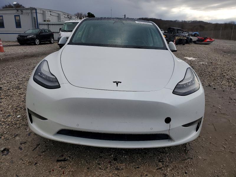 Photo 5 from auction – 2021 TESLA MODEL Y with VIN 5YJYGDEE1MF190277