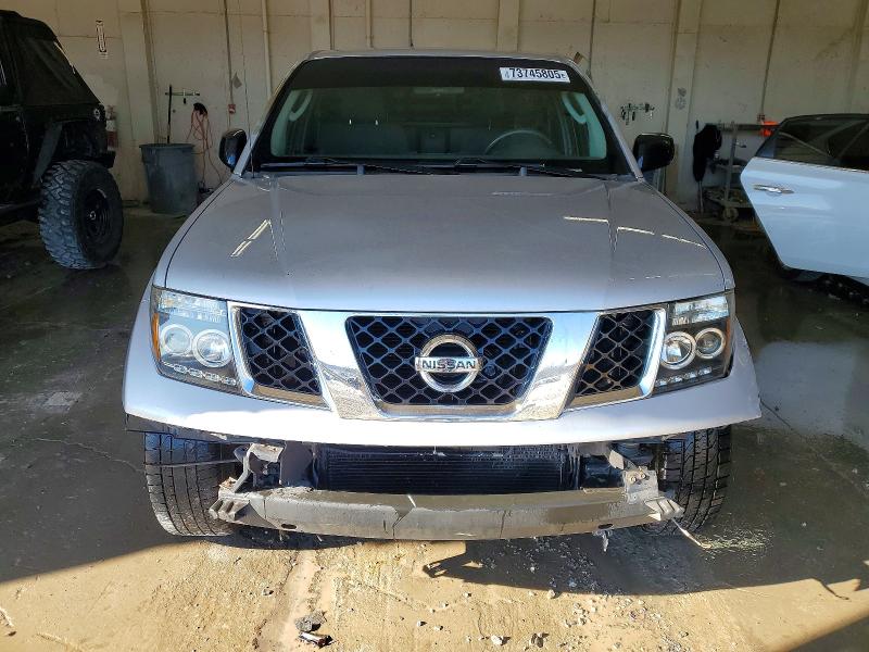 Photo 5 from auction – 2005 NISSAN FRONTIER with VIN 1N6AD06U35C413343