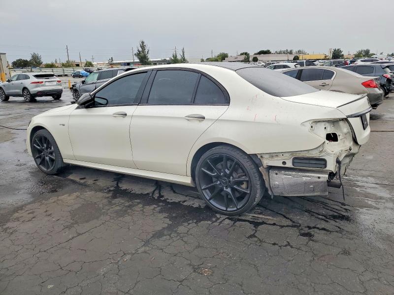 Фото 2 с аукциона – 2018 MERCEDES-BENZ E с VIN WDDZF6EB7JA485354
