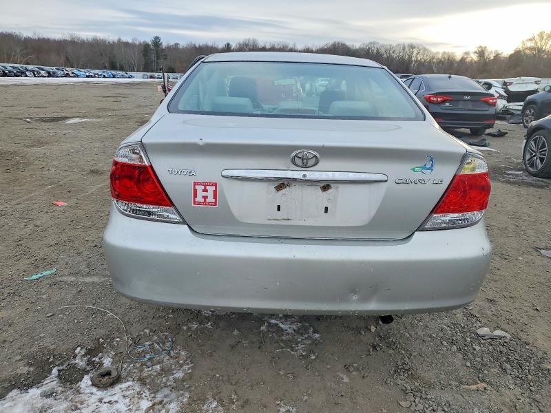 Photo 6 from auction – 2005 TOYOTA CAMRY LE with VIN 4T1BE30K35U080533
