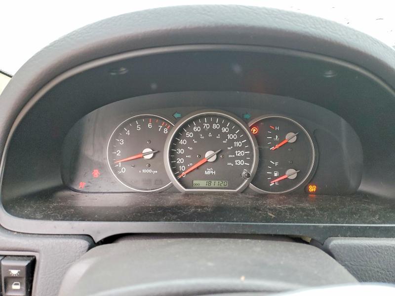 Photo 9 from auction – 2003 KIA SEDONA with VIN KNDUP131836438905