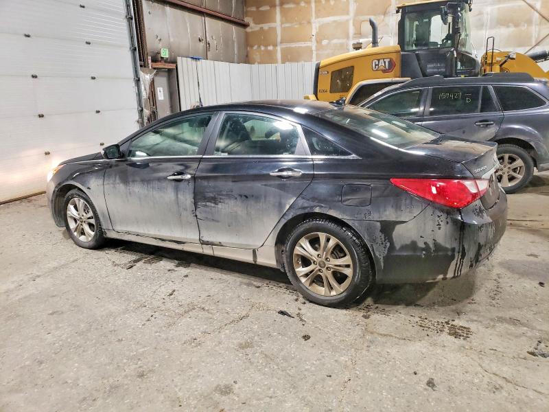 Photo 2 from auction – 2011 HYUNDAI SONATA SE with VIN 5NPEC4AC3BH298319