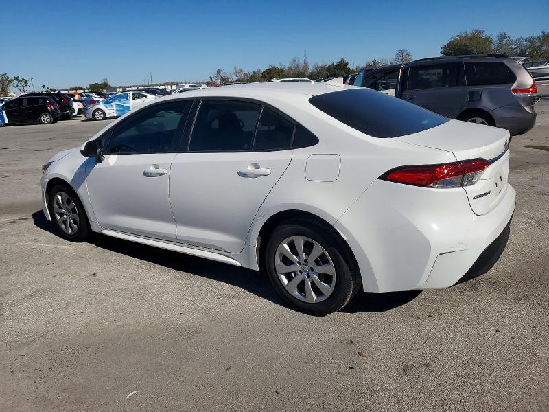 Photo 2 from auction – 2023 TOYOTA COROLLA LE with VIN 5YFB4MDE3PP078847