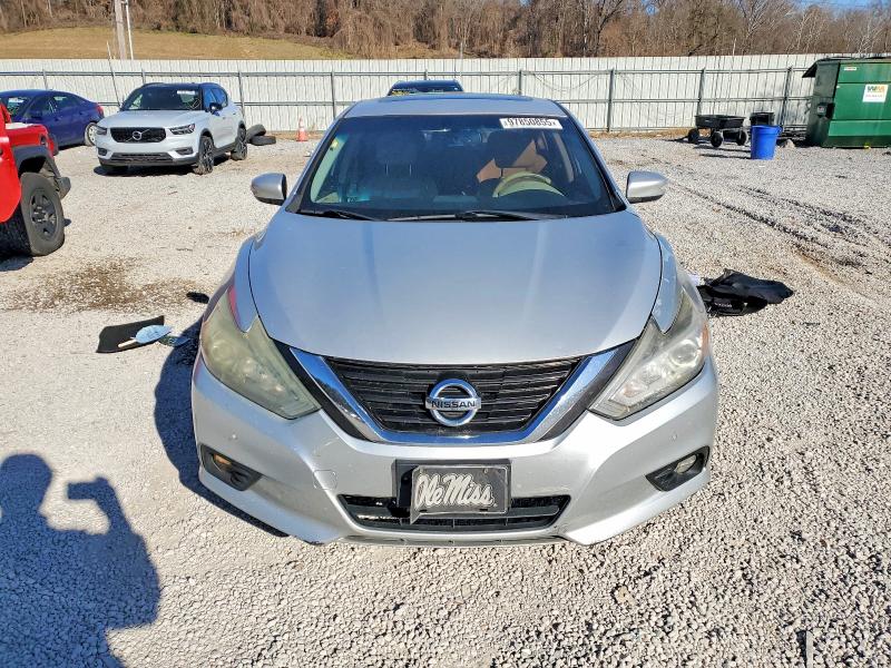 Photo 5 from auction – 2016 NISSAN ALTIMA 3.5 with VIN 1N4BL3AP1GC117338