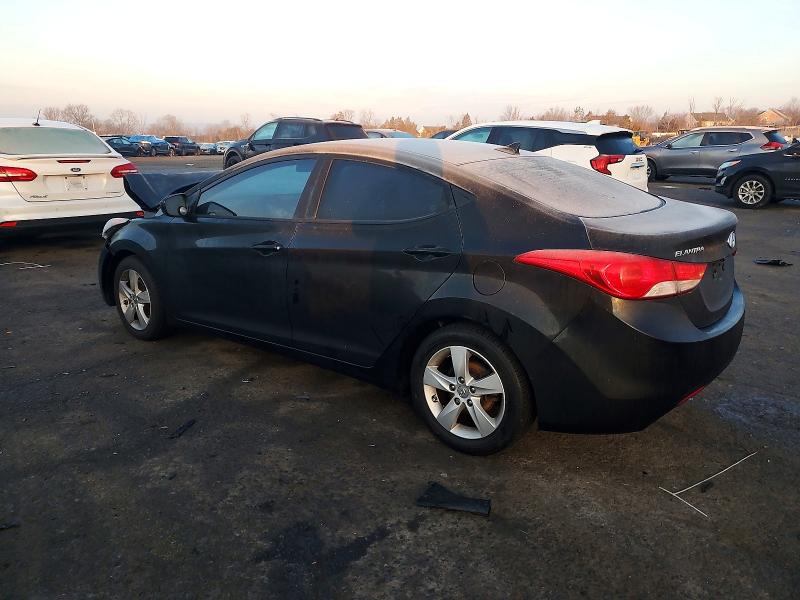 Photo 2 from auction – 2013 HYUNDAI ELANTRA GL with VIN 5NPDH4AE2DH366918