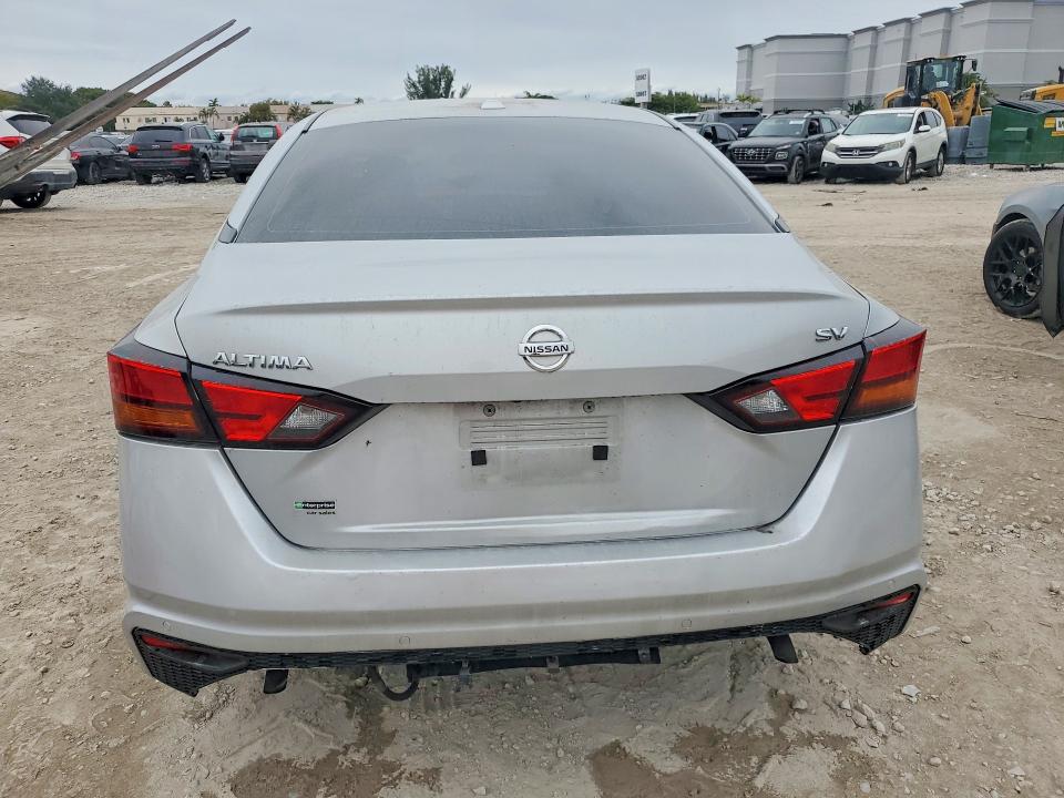 Photo 6 from auction – 2022 NISSAN ALTIMA with VIN 1N4BL4DV6NN382824