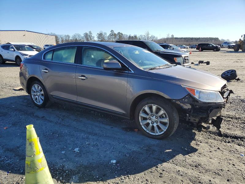 Photo 4 from auction – 2010 BUICK LACROSSE C with VIN 1G4GA5EC0AF317301