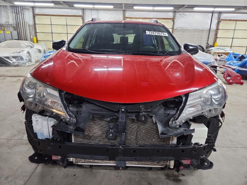 Photo 5 from auction – 2015 TOYOTA RAV4 LE with VIN JTMBFREVXFD103329