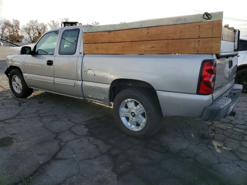 Photo 2 from auction – 2004 CHEVROLET SILVERADO with VIN 2GCEC19T841195145
