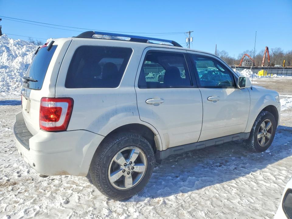Photo 3 from auction – 2012 FORD ESCAPE LIM with VIN 1FMCU0E7XCKC73815
