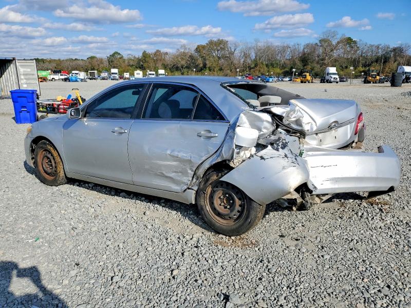 Photo 2 from auction – 2011 TOYOTA CAMRY BASE with VIN 4T1BF3EK0BU123629