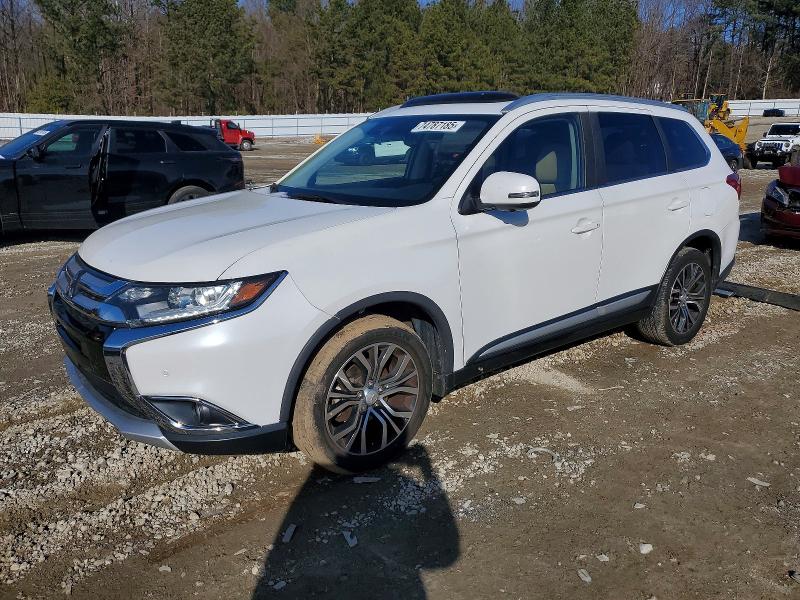 MITSUBISHI OUTLANDER 2018 with VIN JA4AD3A33JZ000746 - Photo from auction