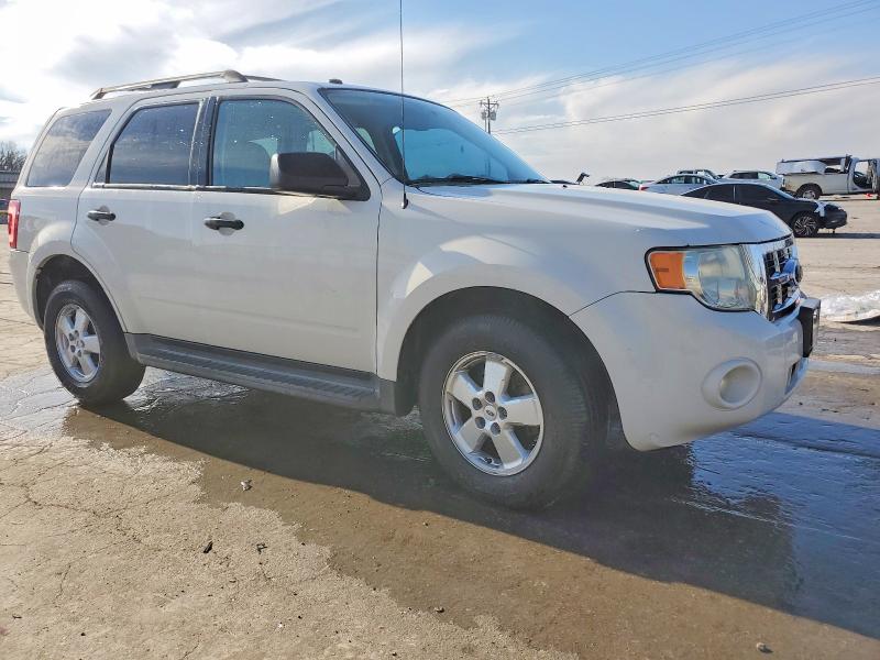 Photo 4 from auction – 2010 FORD ESCAPE XLT with VIN 1FMCU0D72AKC97184