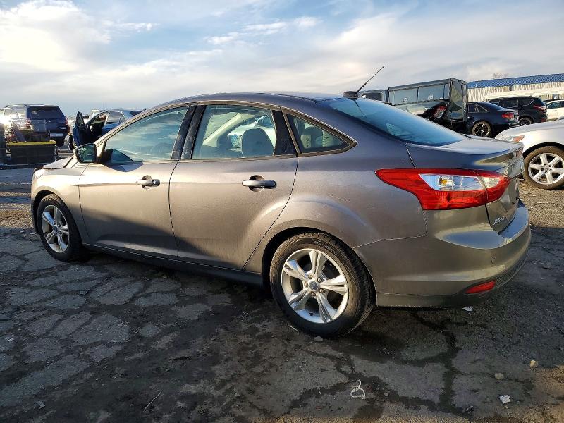 Photo 2 from auction – 2014 FORD FOCUS SE with VIN 1FADP3F28EL179231